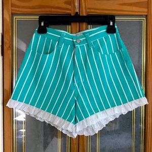 NWOT Pinwheels, High Waisted Pinstripe Shorts, Size 5